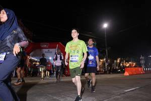 BIB: 3614, 3617
                            <button type="button" onclick="openModal(26262413)" class="btn btn-primary btn-sm float-right btn-popup" data-toggle="modal" data-target=".modal-high-quality">
                        <i class="fas fa-shopping-cart"></i> Add to Cart
                    </button>
                                            <button type="button" onclick="isThisMe(26262413, true)" class="btn btn-success btn-sm float-right btn-popup btn-isme hidden" data-toggle="tooltip" data-placement="bottom" title="นี่คือรูปของคุณใช่ไหม คลิกที่นี่เพื่อเอาเข้าอัลบั้ม">
                        <i class="fas fa-plus"></i> Add to album
                    </button>
                    <button type="button" onclick="isThisMe(26262413, false)" class="btn btn-warning btn-sm float-right btn-popup btn-isnotme hidden">
                        <i class="fas fa-ban"></i> Remove from album
                    </button>